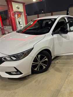 نيسان سنترا